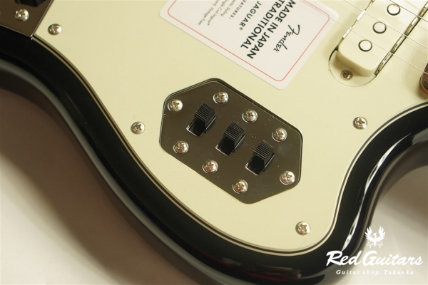 2021 Collection Made in Japan TRADITIONAL 60S JAGUAR - Black